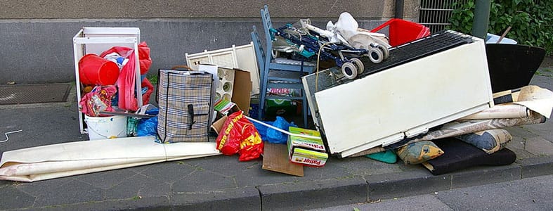 Gemeenten behandelen grof afval verschillend | Afvalcontainerbestellen.nl