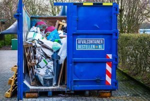 een 40 kuub gehuurde grofvuilcontainer