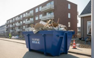 makelaar en vastgoedbeheerder container huren
