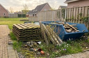 schutting hout afvoeren